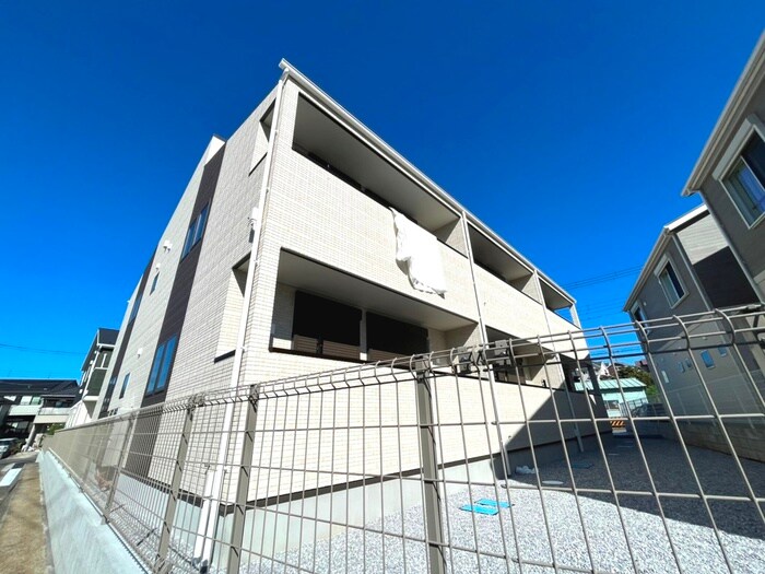 物件外観写真1　(外観写真)