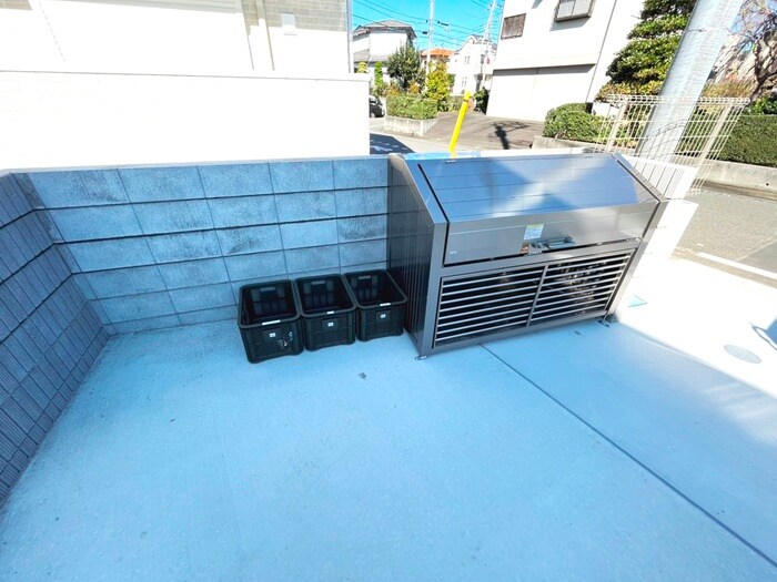 物件外観写真4　(建物設備)