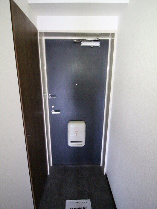 物件内観写真22　(玄関)