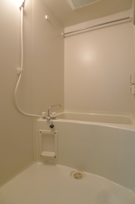 物件内観写真9　(バス／シャワールーム等)