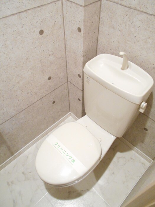 物件内観写真10　(トイレ)