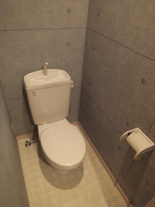 物件内観写真11　(トイレ)