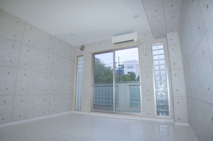 物件内観写真13　(居室)