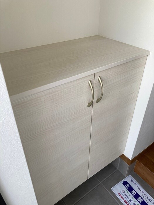 Clover　Courtの靴箱