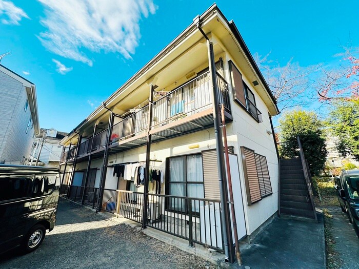 コーポサングリーンの外観写真