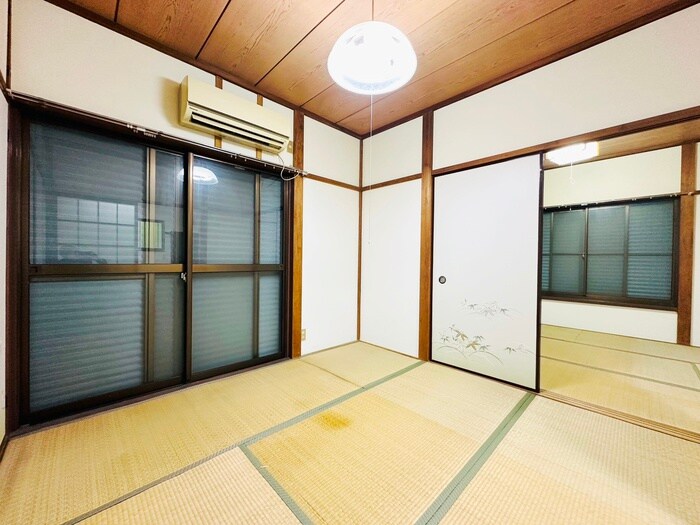 コーポサングリーンの居室