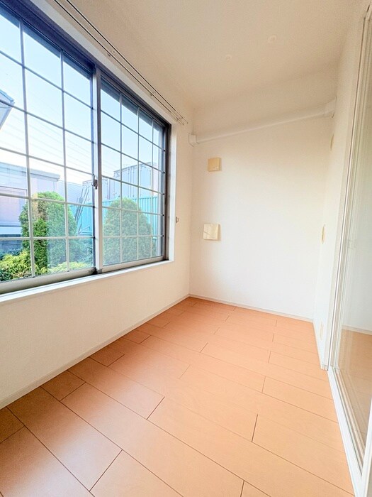 物件内観写真11　(ベランダ・バルコニー)