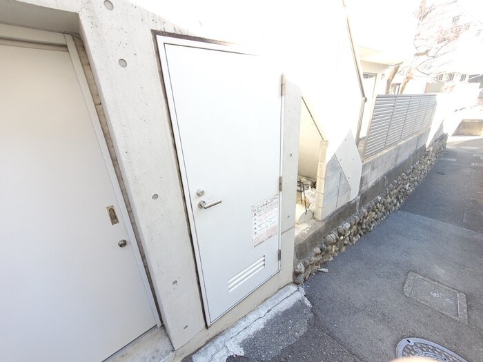 物件外観写真6　(建物設備)