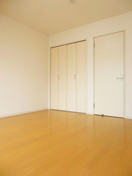 物件内観写真12　(居室)