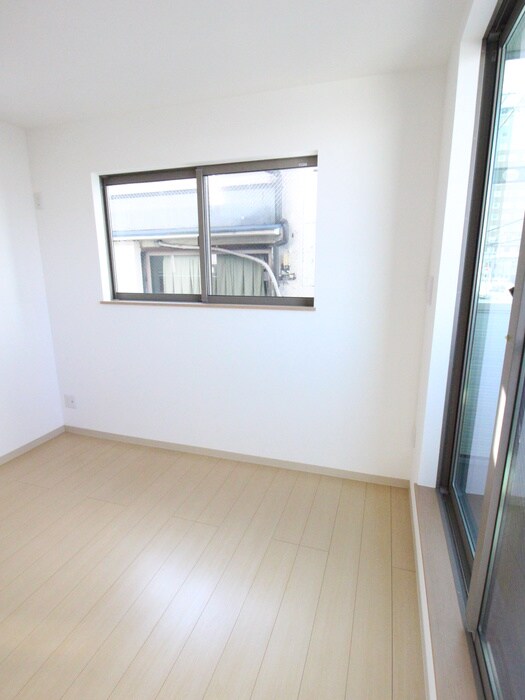 物件内観写真10　(居室)