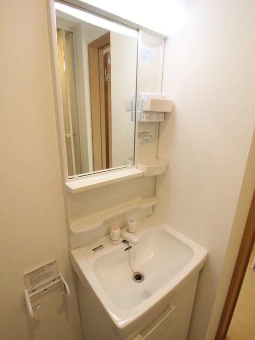 物件内観写真15　(洗面)