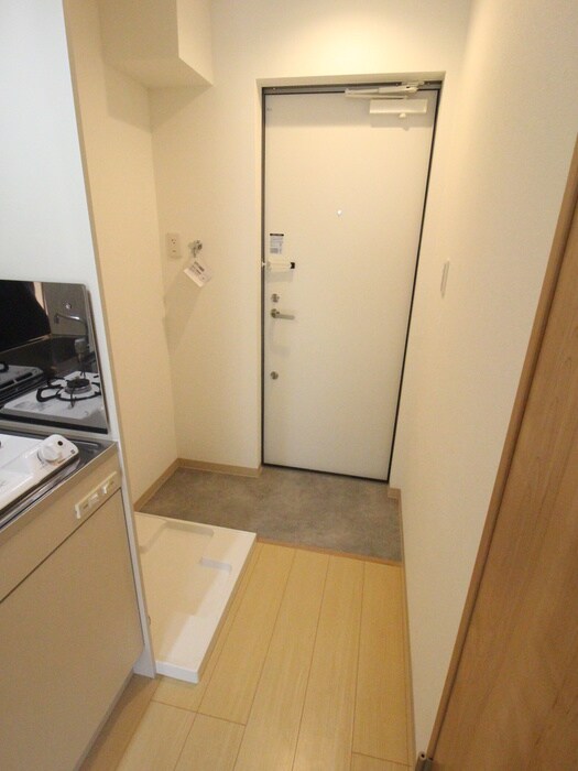 物件内観写真17　(玄関)