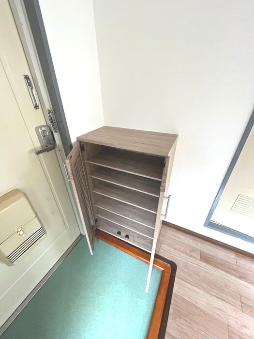 物件内観写真18　(靴箱)