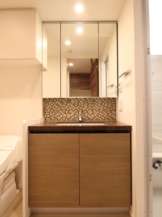 物件内観写真12　(洗面)