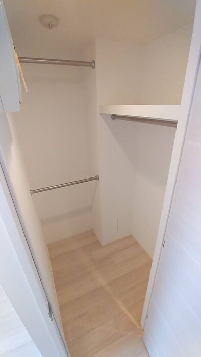 物件内観写真13　(収納)