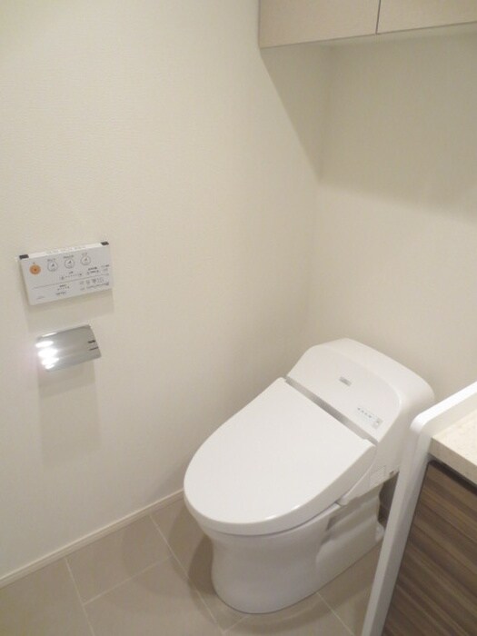 物件内観写真13　(トイレ)