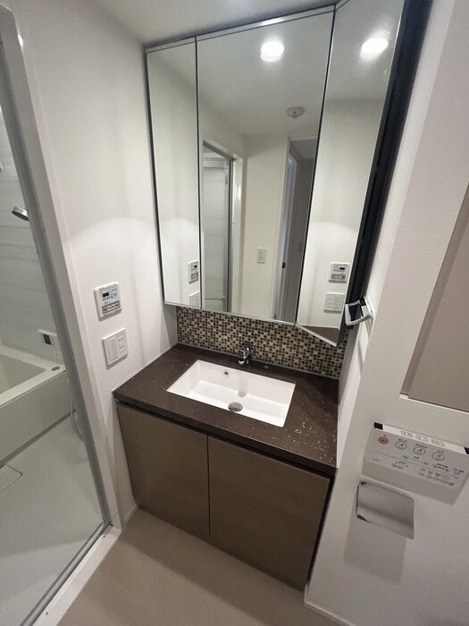 物件内観写真13　(洗面)