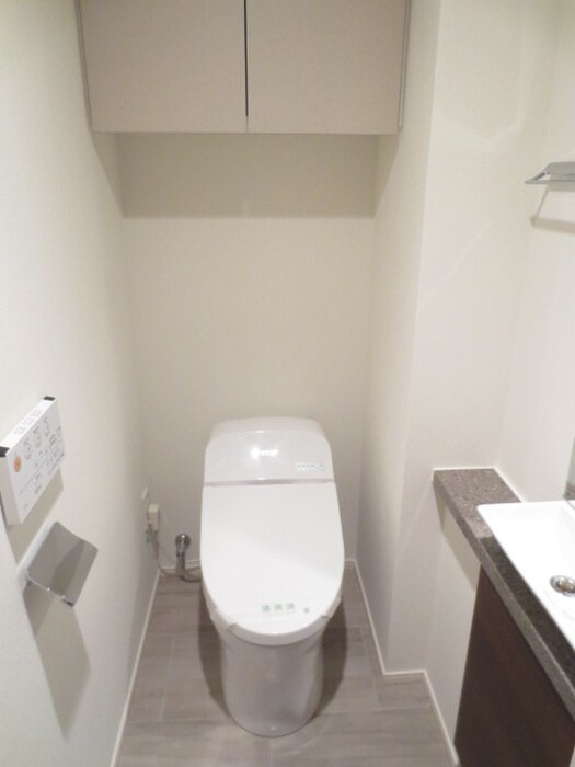 物件内観写真14　(トイレ)