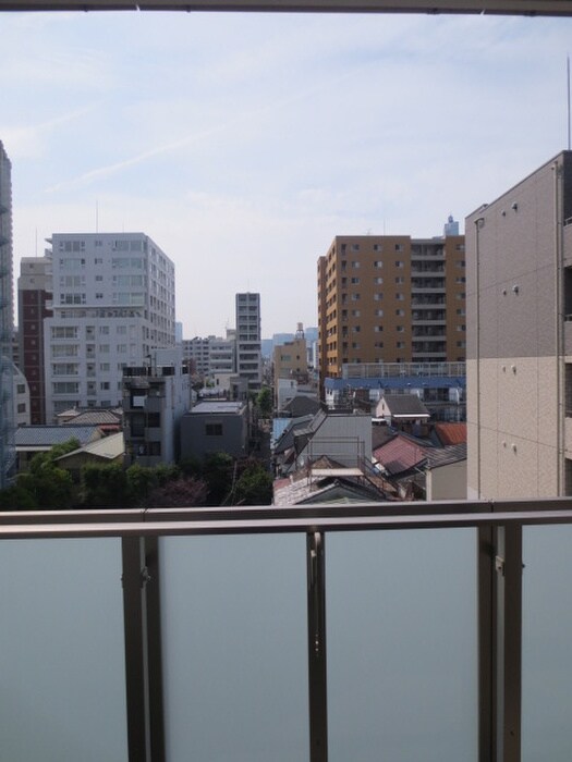 物件内観写真17　(室内からの展望)