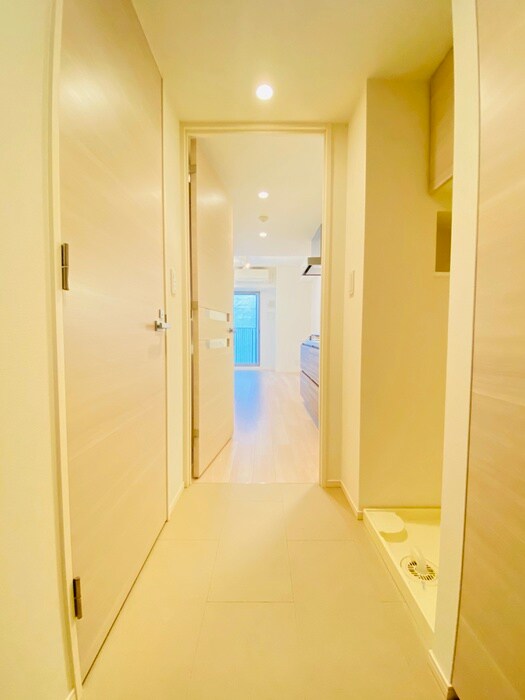 物件内観写真17　(廊下)