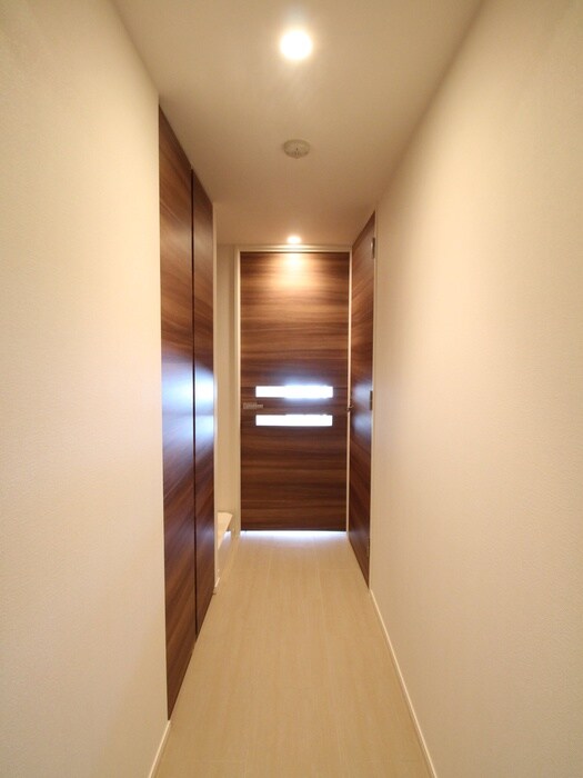 物件内観写真17　(廊下)