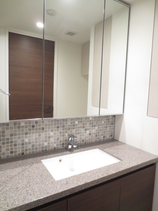 物件内観写真19　(洗面)