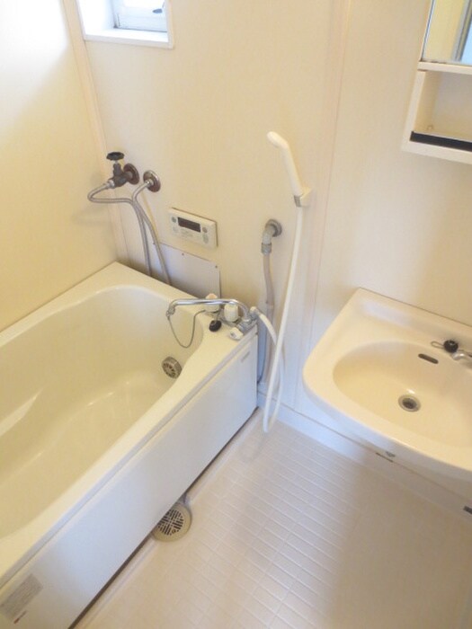 物件内観写真12　(バス／シャワールーム等)