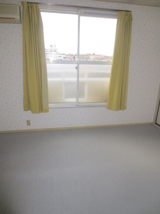 物件内観写真19　(居室)