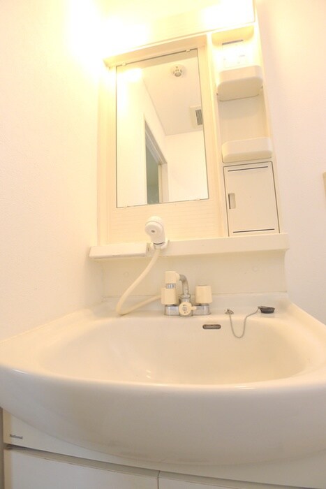 物件内観写真9　(洗面)