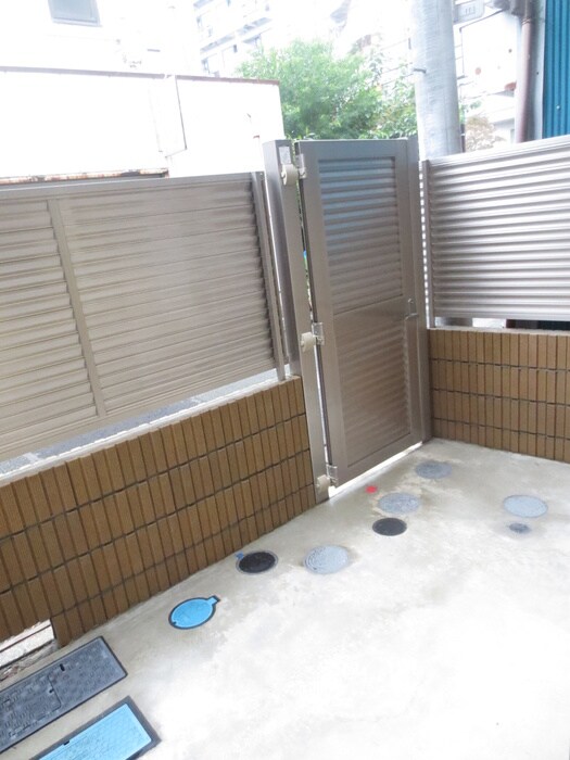 物件内観写真13　(ベランダ・バルコニー)