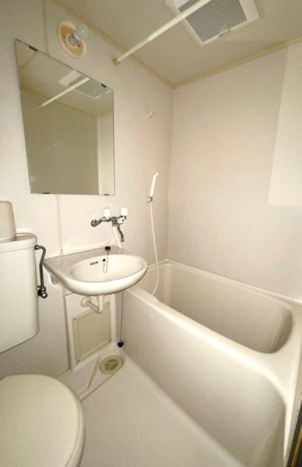 バス／シャワールーム等