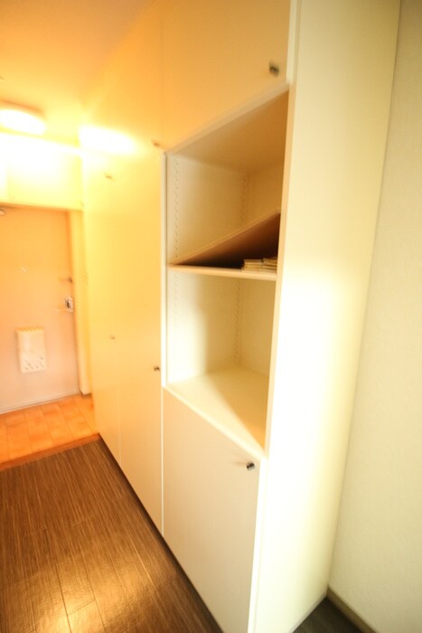 物件内観写真17　(収納)