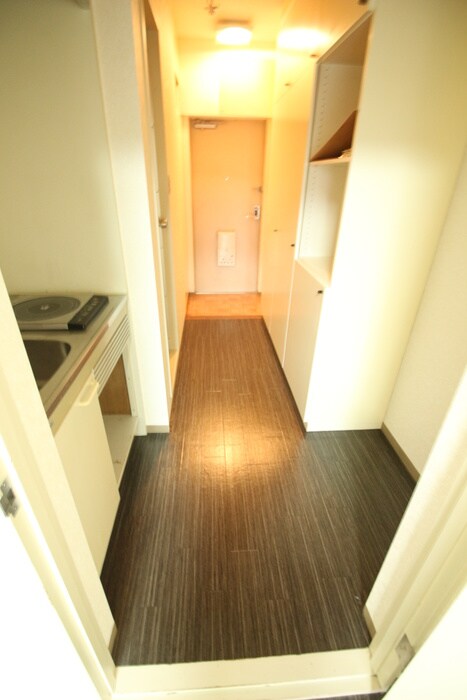 物件内観写真18　(廊下)