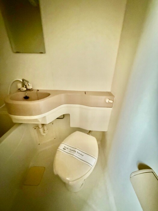 物件内観写真13　(トイレ)