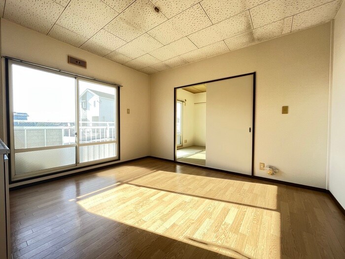 物件内観写真19　(居室)