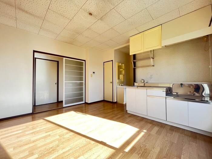 物件内観写真20　(居室)