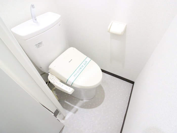 物件内観写真14　(トイレ)