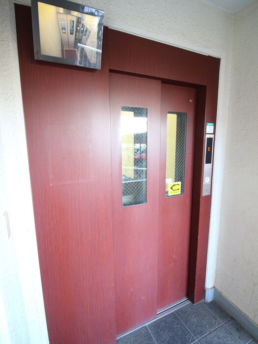 物件外観写真3　(建物設備)