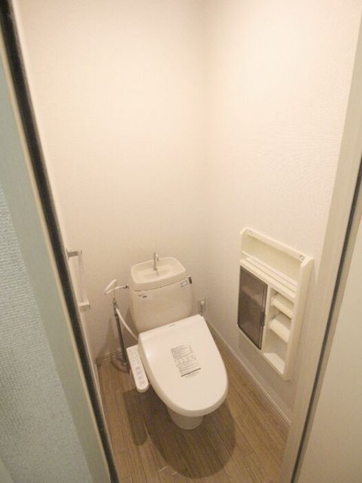 物件内観写真12　(トイレ)