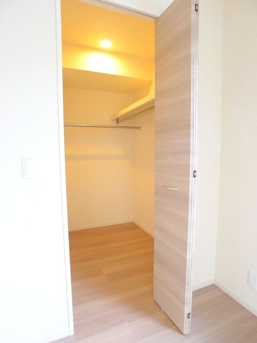 物件内観写真20　(収納)