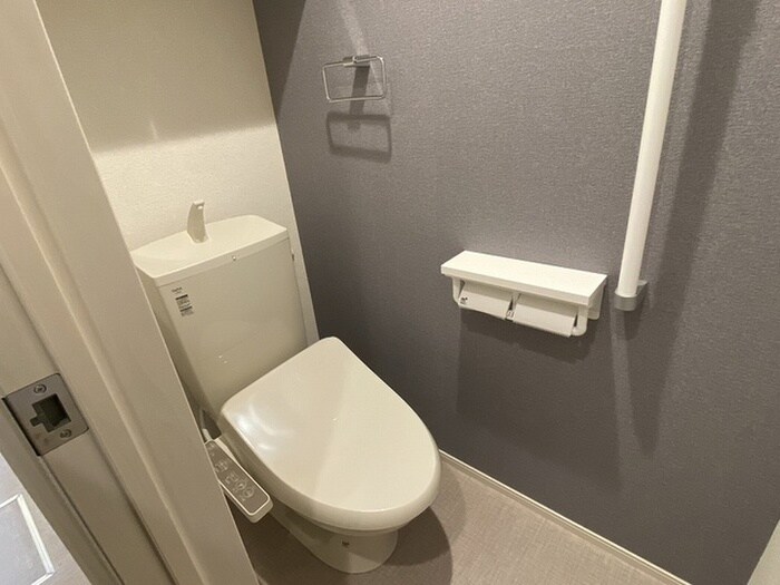 物件内観写真11　(トイレ)