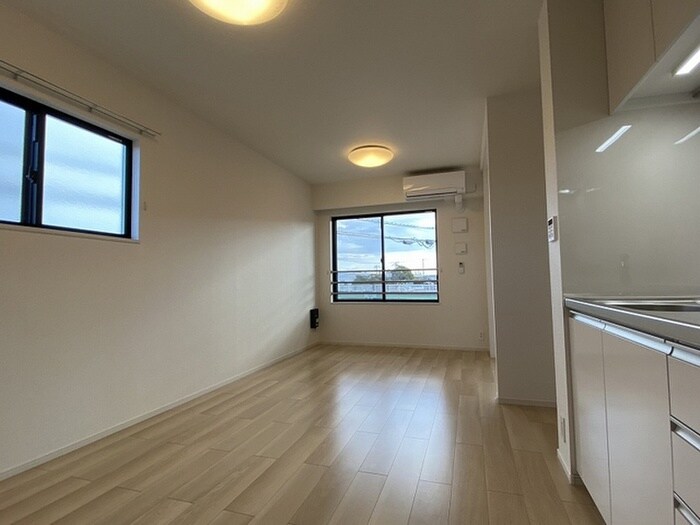 物件内観写真15　(居室)