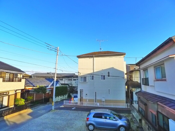 物件内観写真22　(室内からの展望)