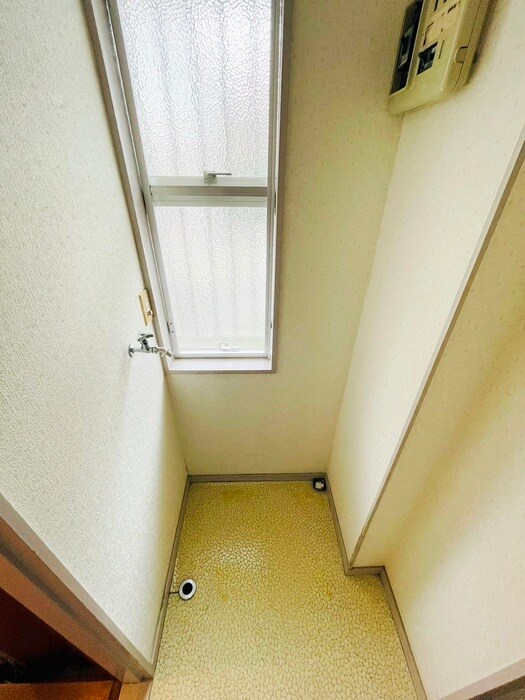物件内観写真20　(洗濯機置場)