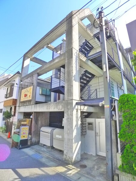 Kotorie(3F)外観写真