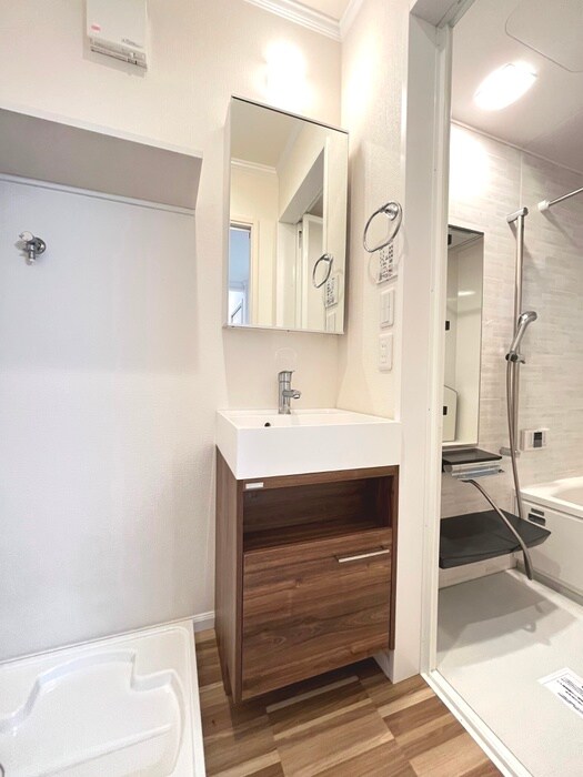 物件内観写真11　(洗面)