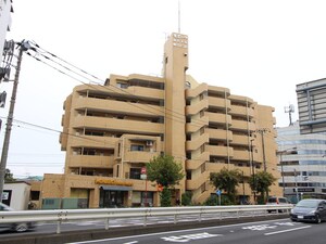 ﾓﾅｰｸﾏﾝｼｮﾝ柿の木坂（201）外観写真
