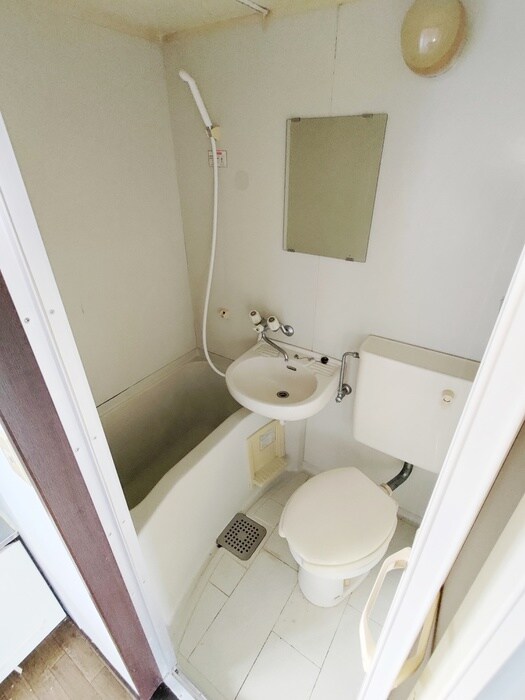 物件内観写真12　(バス／シャワールーム等)