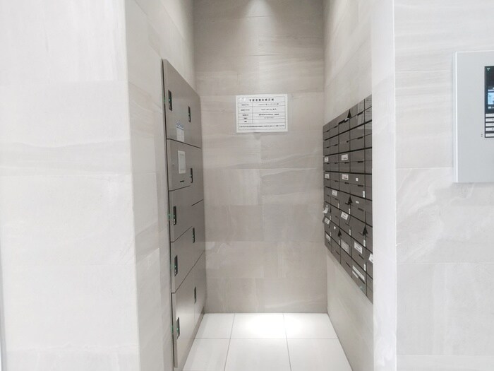 物件外観写真6　(建物設備)