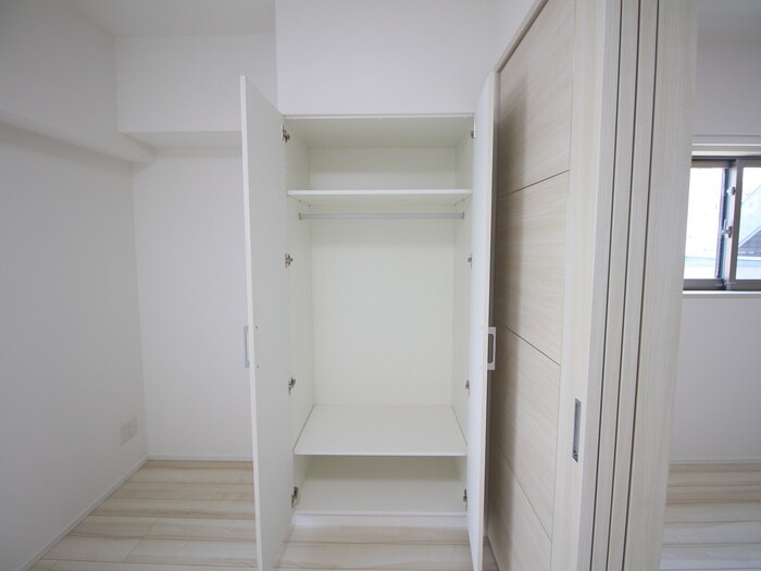 物件内観写真11　(収納)